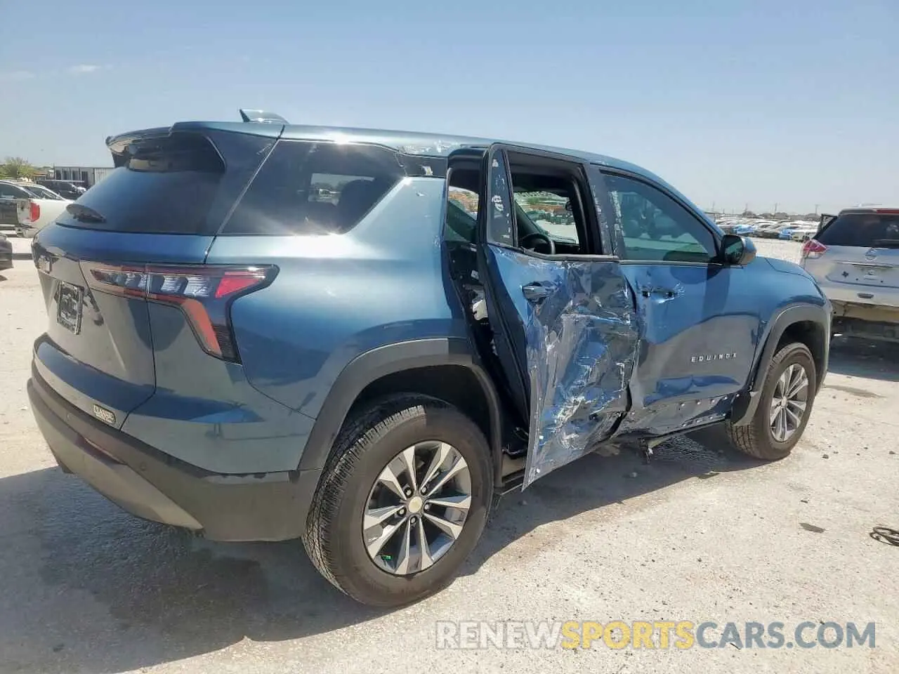 3 Photograph of a damaged car 3GNAXHEG2SL199389 CHEVROLET EQUINOX 2025