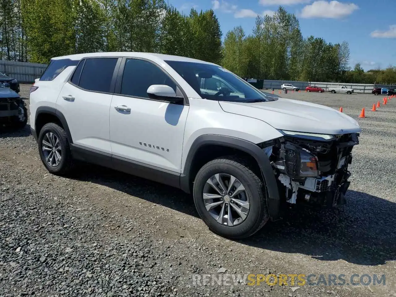 4 Photograph of a damaged car 3GNAXHEG2SL207460 CHEVROLET EQUINOX 2025