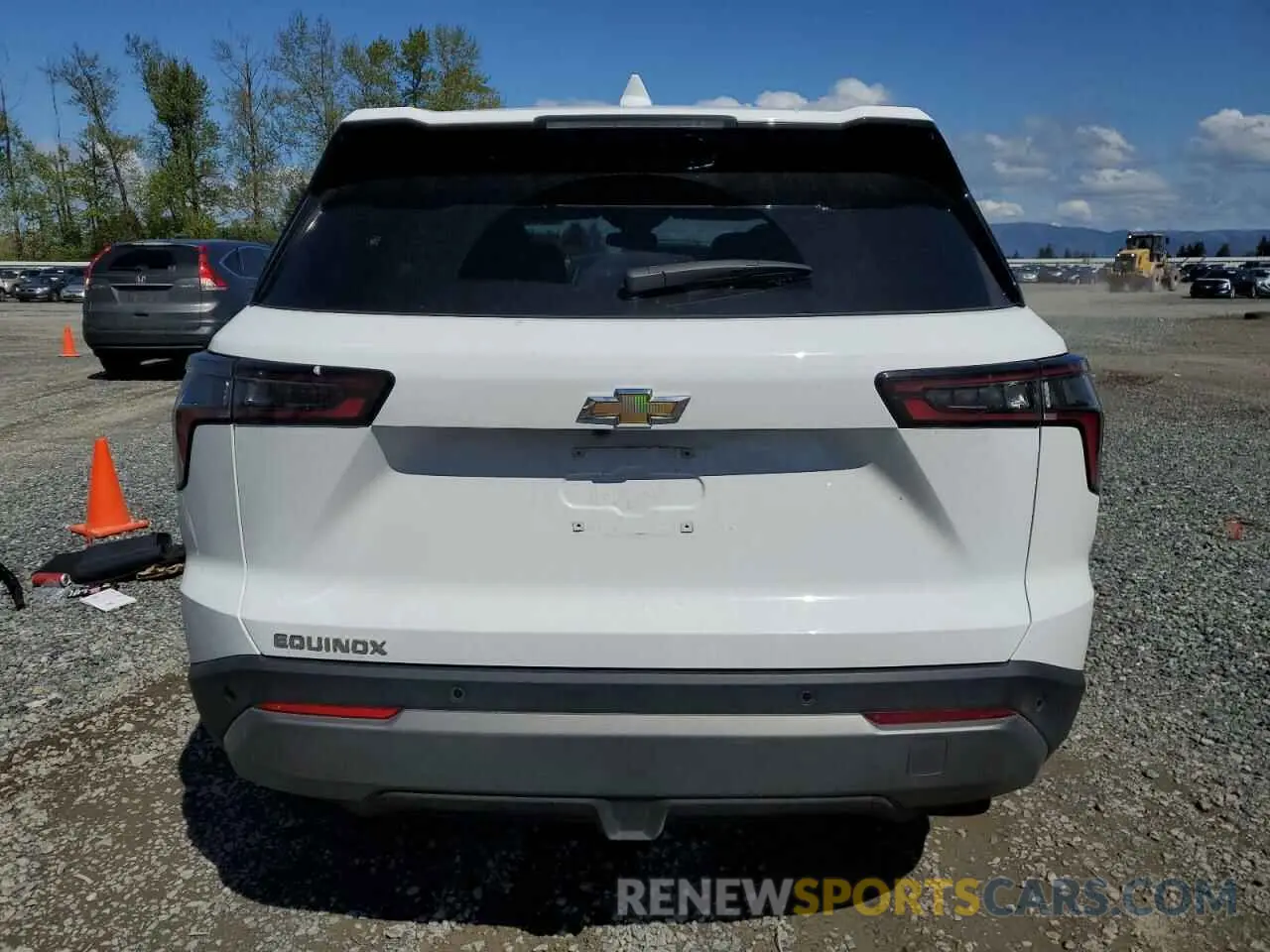 6 Photograph of a damaged car 3GNAXHEG2SL207460 CHEVROLET EQUINOX 2025