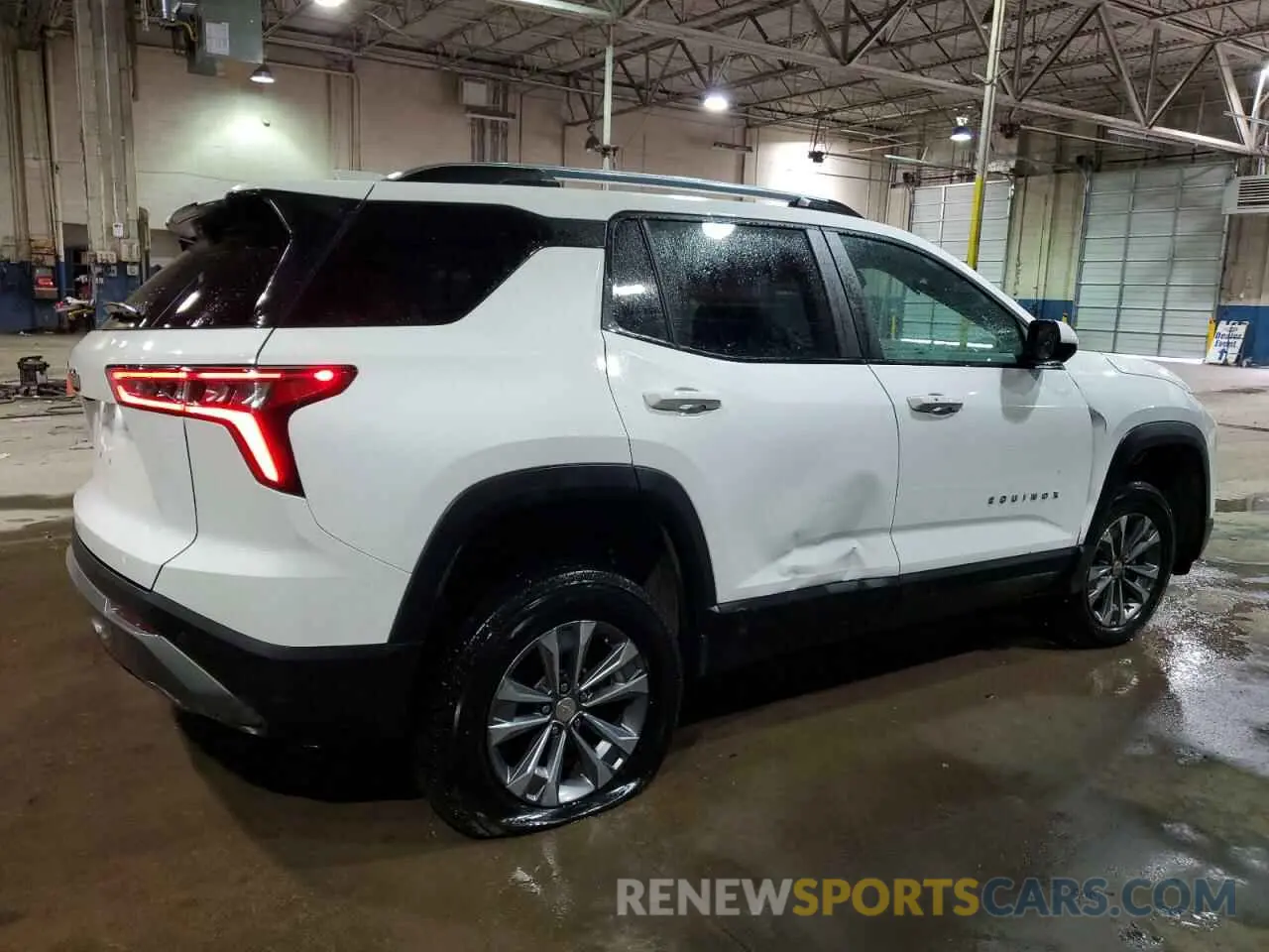3 Photograph of a damaged car 3GNAXHEG2SL217194 CHEVROLET EQUINOX 2025