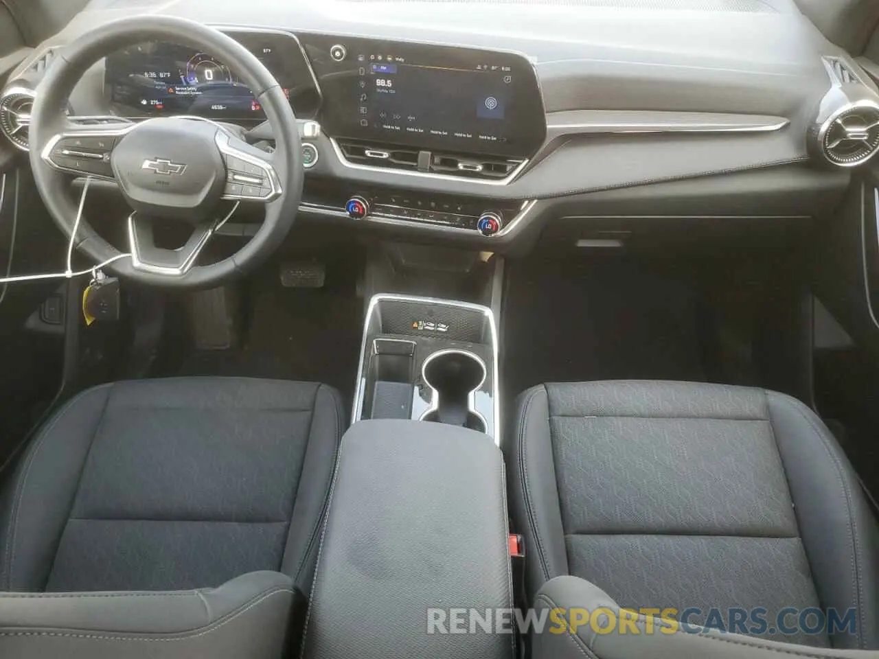 8 Photograph of a damaged car 3GNAXHEG3SL230407 CHEVROLET EQUINOX 2025