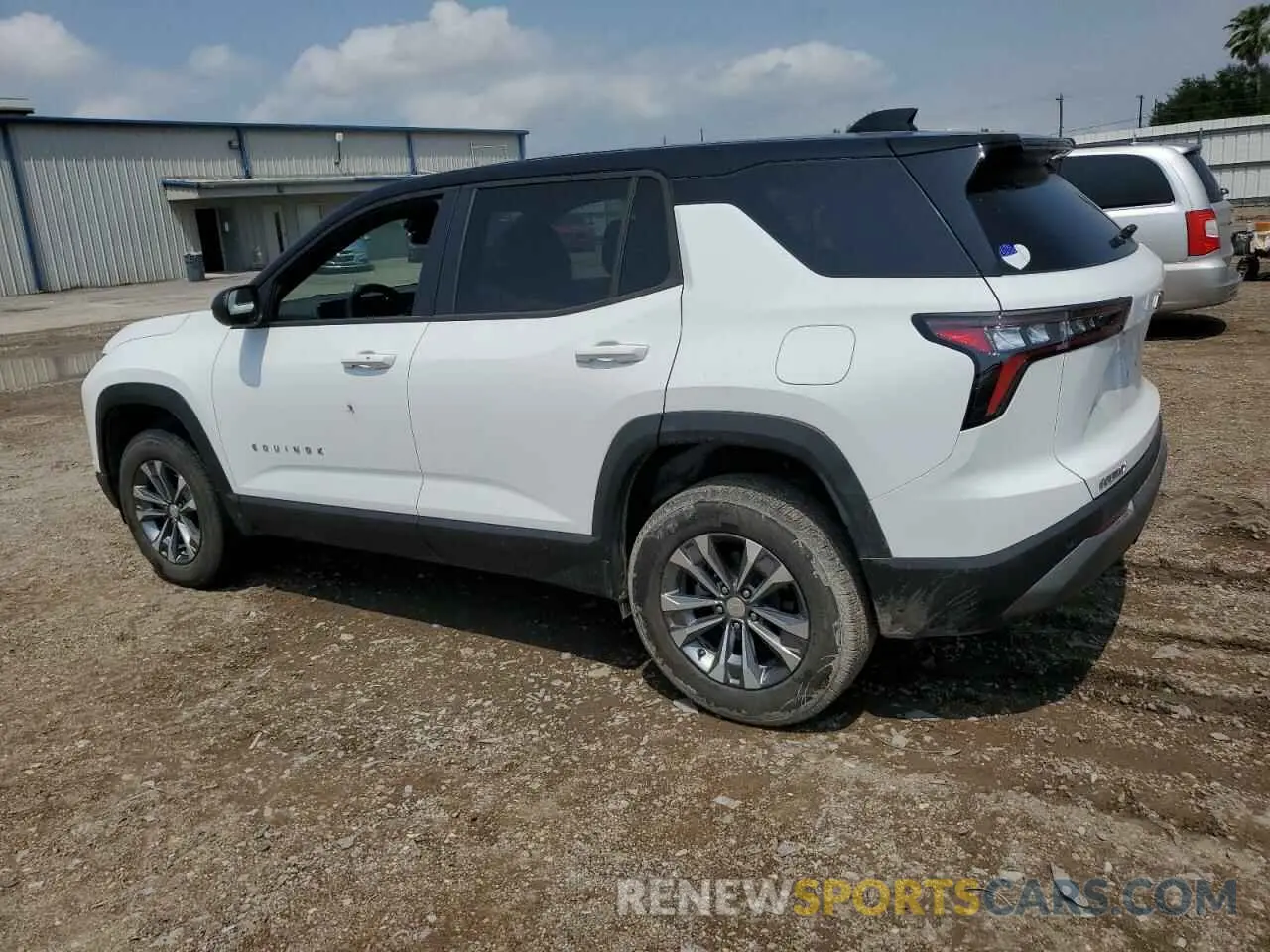 2 Photograph of a damaged car 3GNAXHEG3SL239706 CHEVROLET EQUINOX 2025