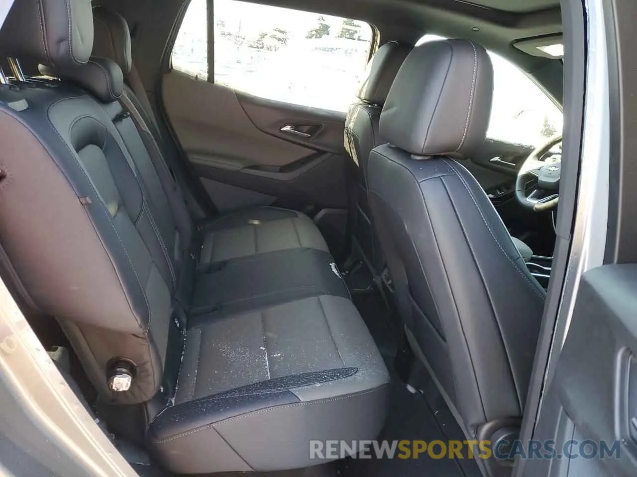 11 Photograph of a damaged car 3GNAXHEG4SL103195 CHEVROLET EQUINOX 2025