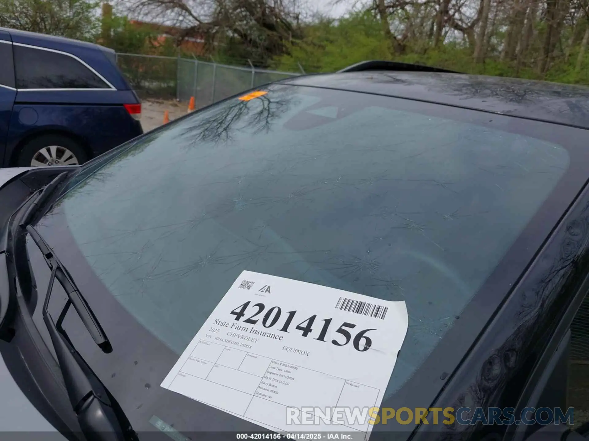 18 Photograph of a damaged car 3GNAXHEG4SL103858 CHEVROLET EQUINOX 2025