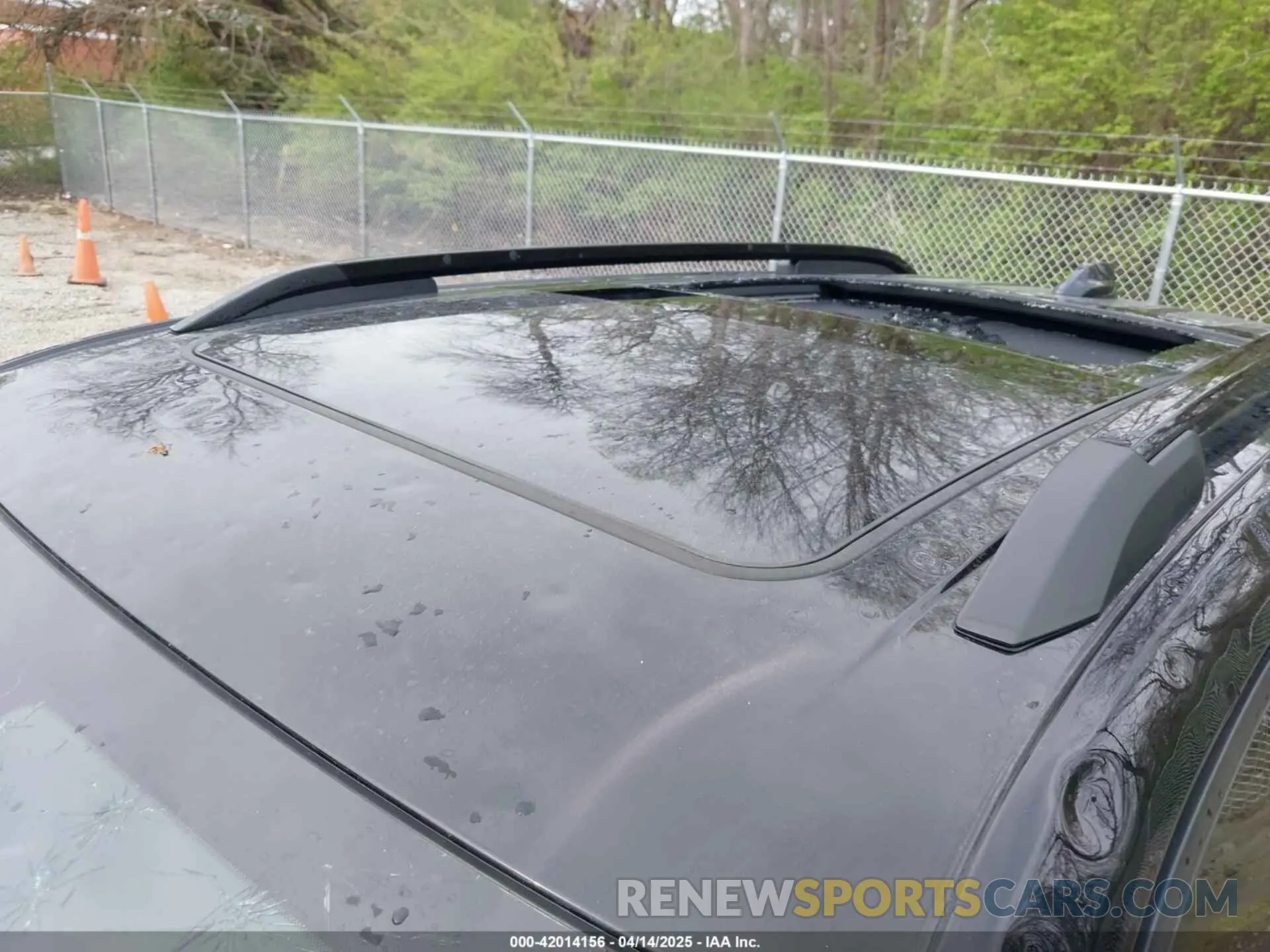 19 Photograph of a damaged car 3GNAXHEG4SL103858 CHEVROLET EQUINOX 2025