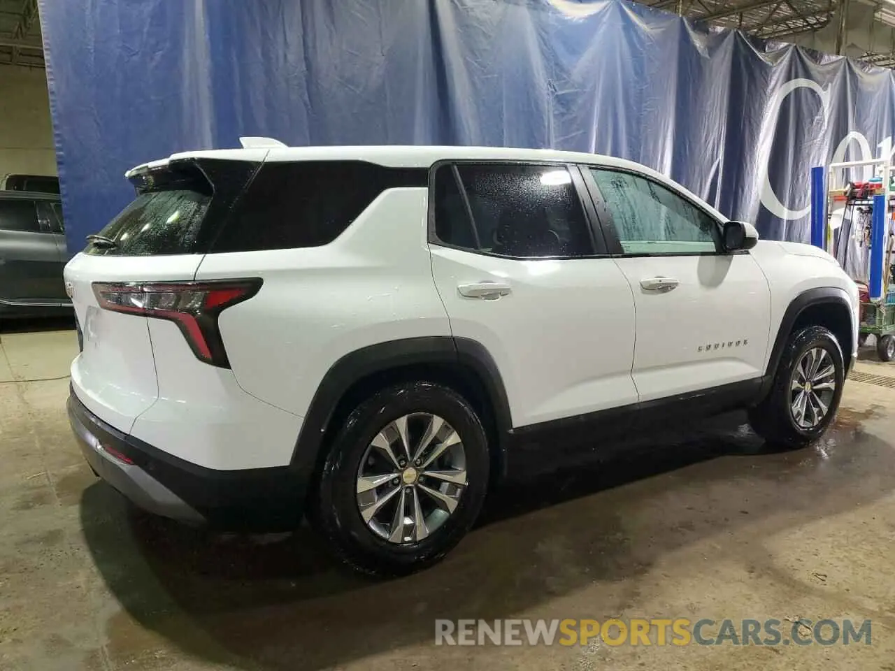 3 Photograph of a damaged car 3GNAXHEG4SL207086 CHEVROLET EQUINOX 2025