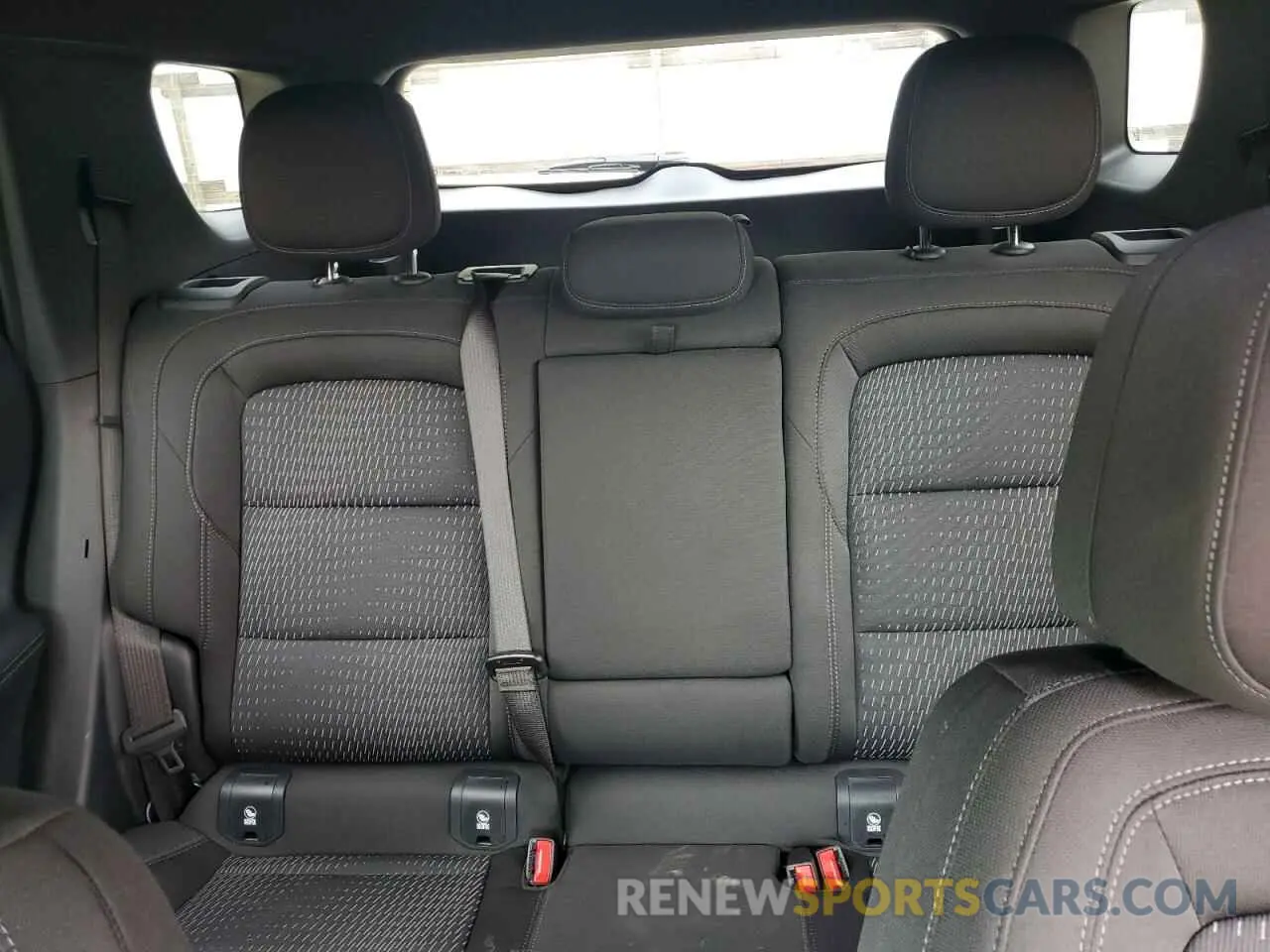 10 Photograph of a damaged car 3GNAXHEG4SL212370 CHEVROLET EQUINOX 2025