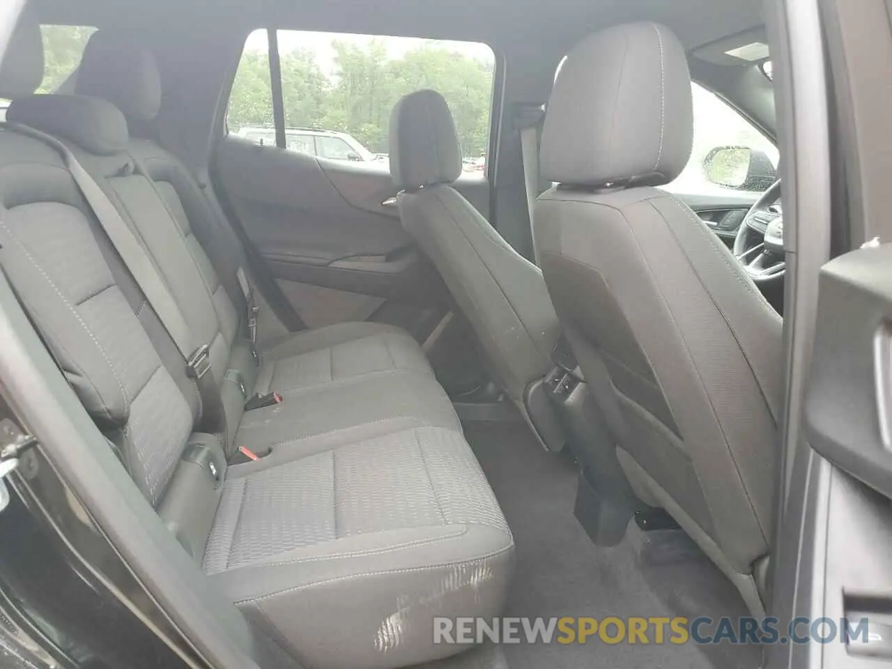 11 Photograph of a damaged car 3GNAXHEG4SL212370 CHEVROLET EQUINOX 2025