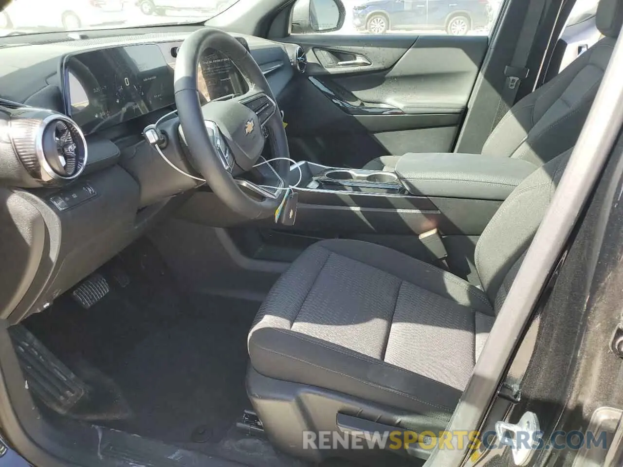 7 Photograph of a damaged car 3GNAXHEG4SL248513 CHEVROLET EQUINOX 2025