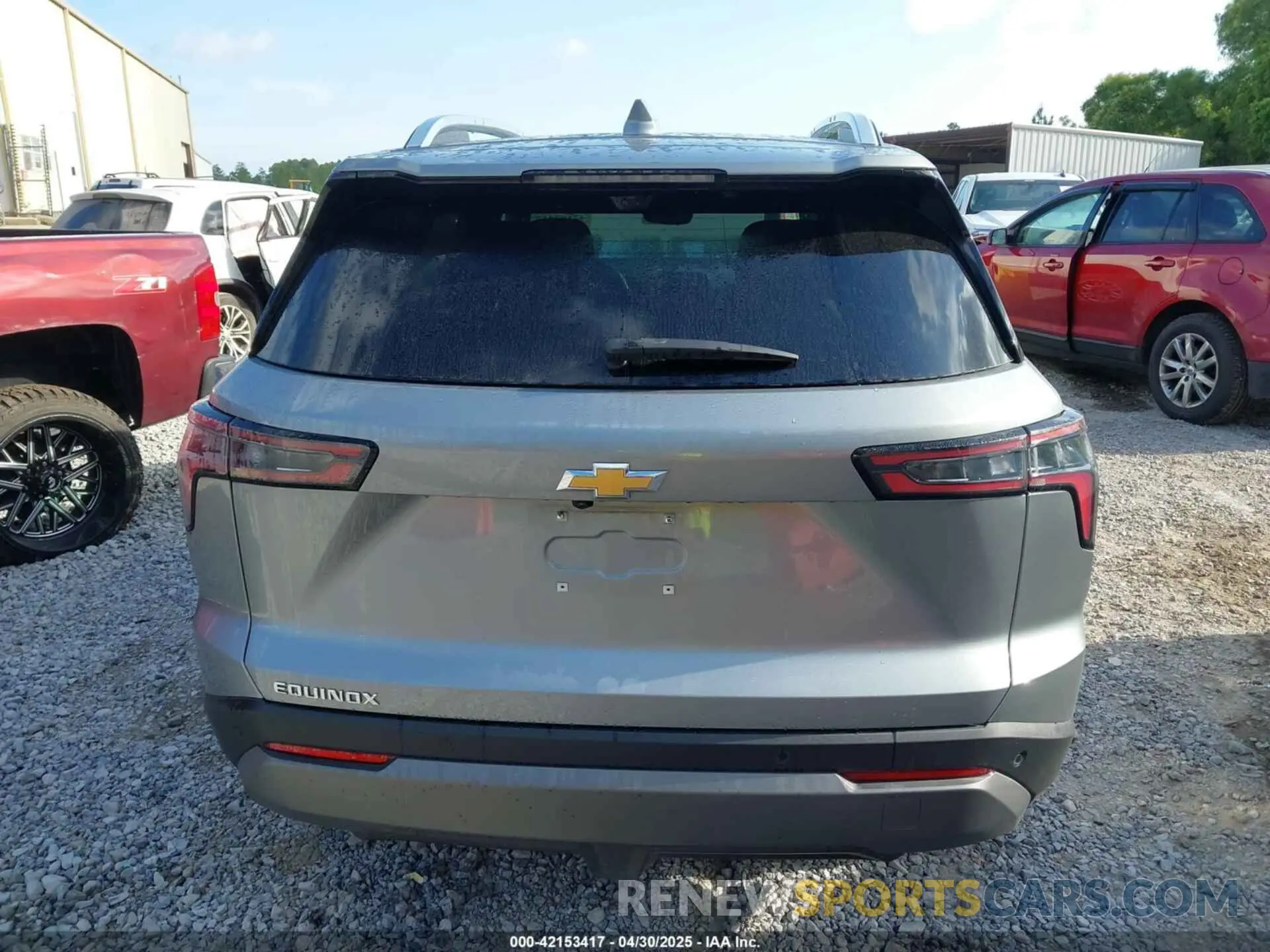 16 Photograph of a damaged car 3GNAXHEG5SL185017 CHEVROLET EQUINOX 2025