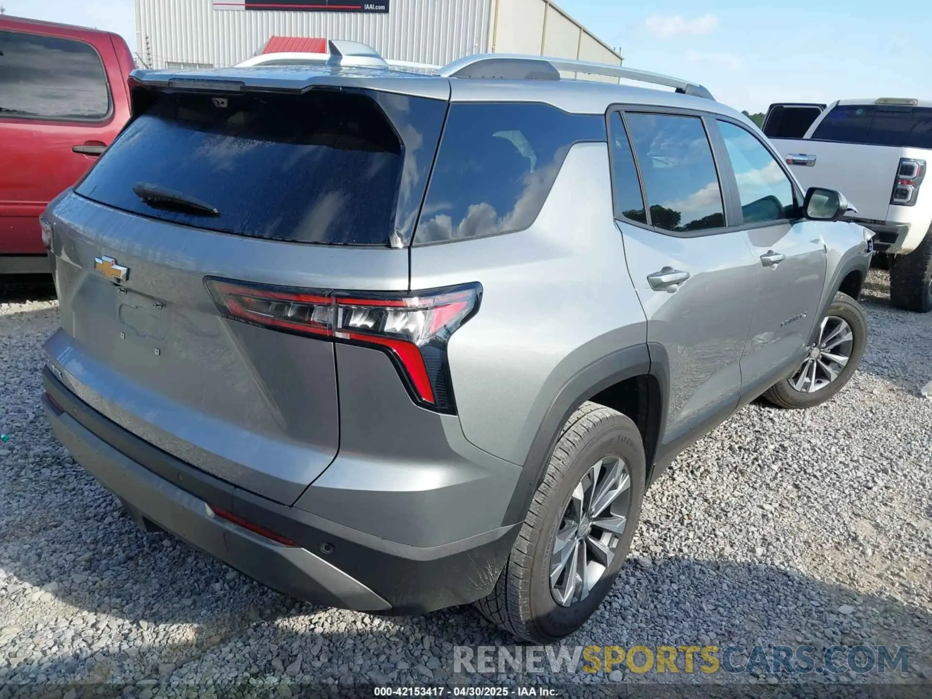 4 Photograph of a damaged car 3GNAXHEG5SL185017 CHEVROLET EQUINOX 2025