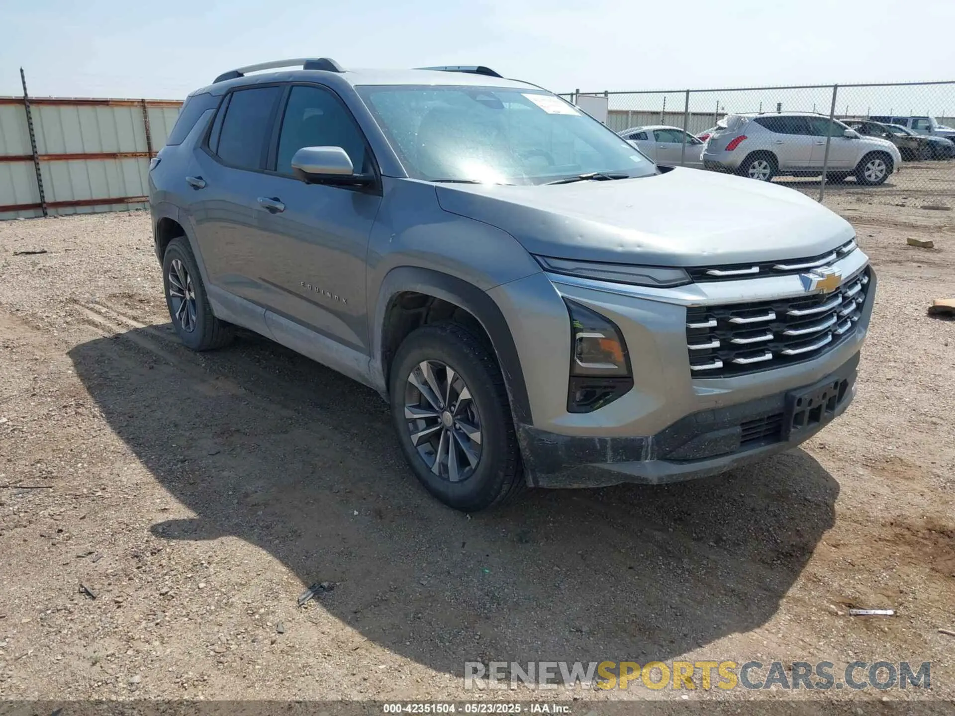 1 Photograph of a damaged car 3GNAXHEG5SL217853 CHEVROLET EQUINOX 2025