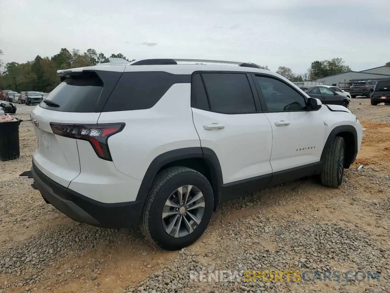 3 Photograph of a damaged car 3GNAXHEG6SL102615 CHEVROLET EQUINOX 2025