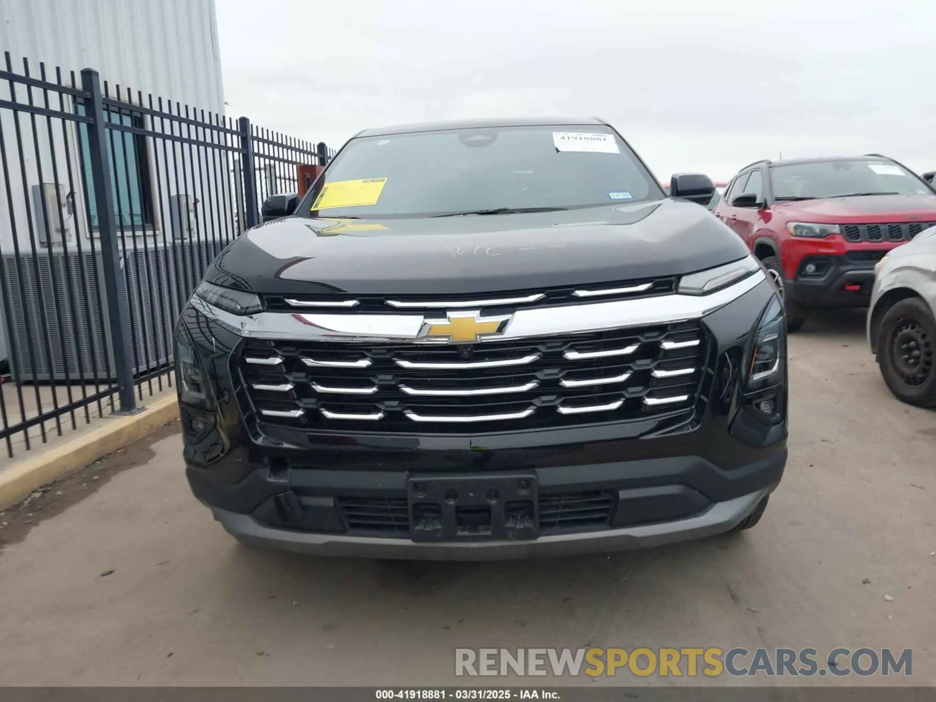 13 Photograph of a damaged car 3GNAXHEG6SL133072 CHEVROLET EQUINOX 2025