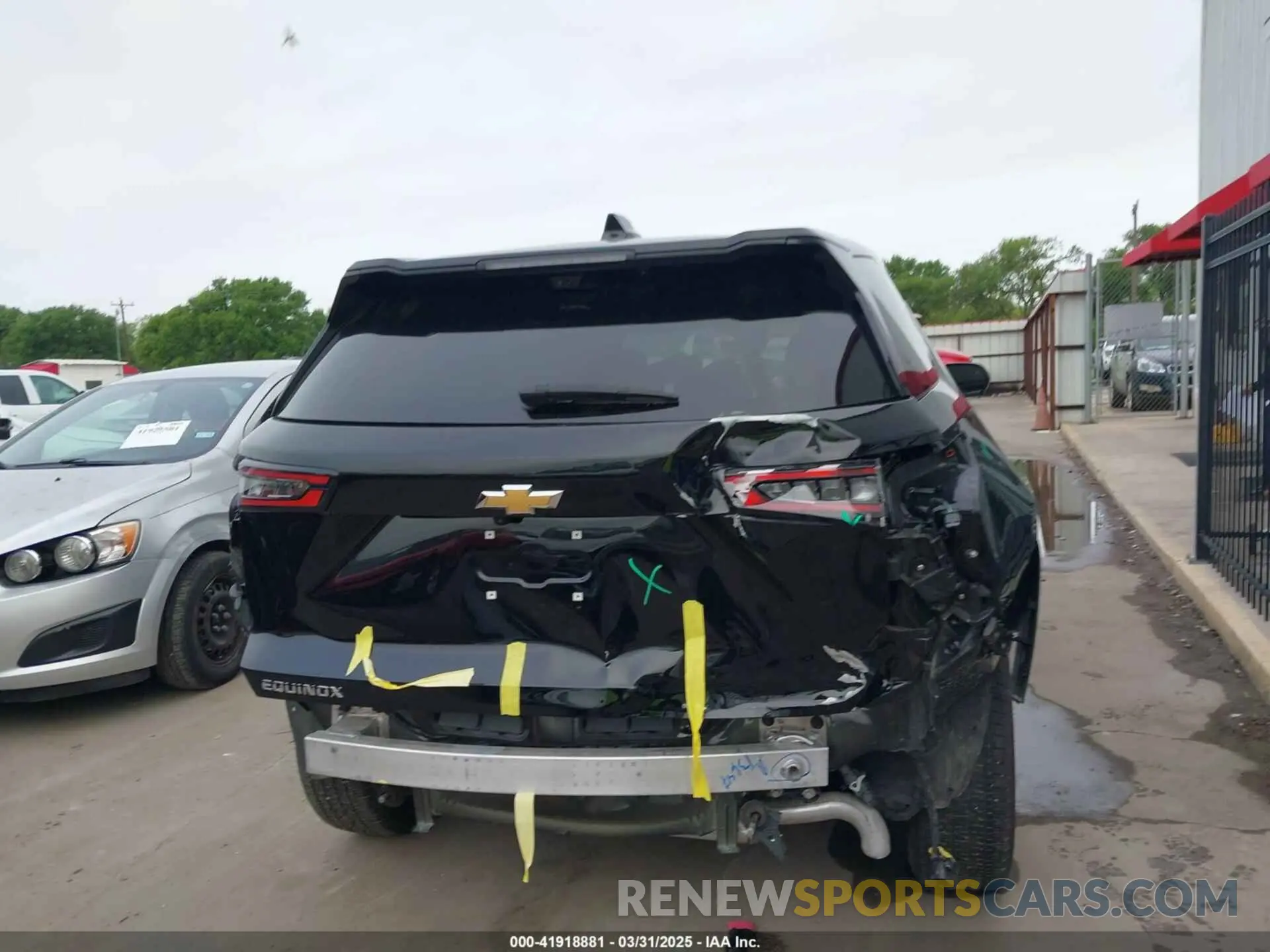 17 Photograph of a damaged car 3GNAXHEG6SL133072 CHEVROLET EQUINOX 2025