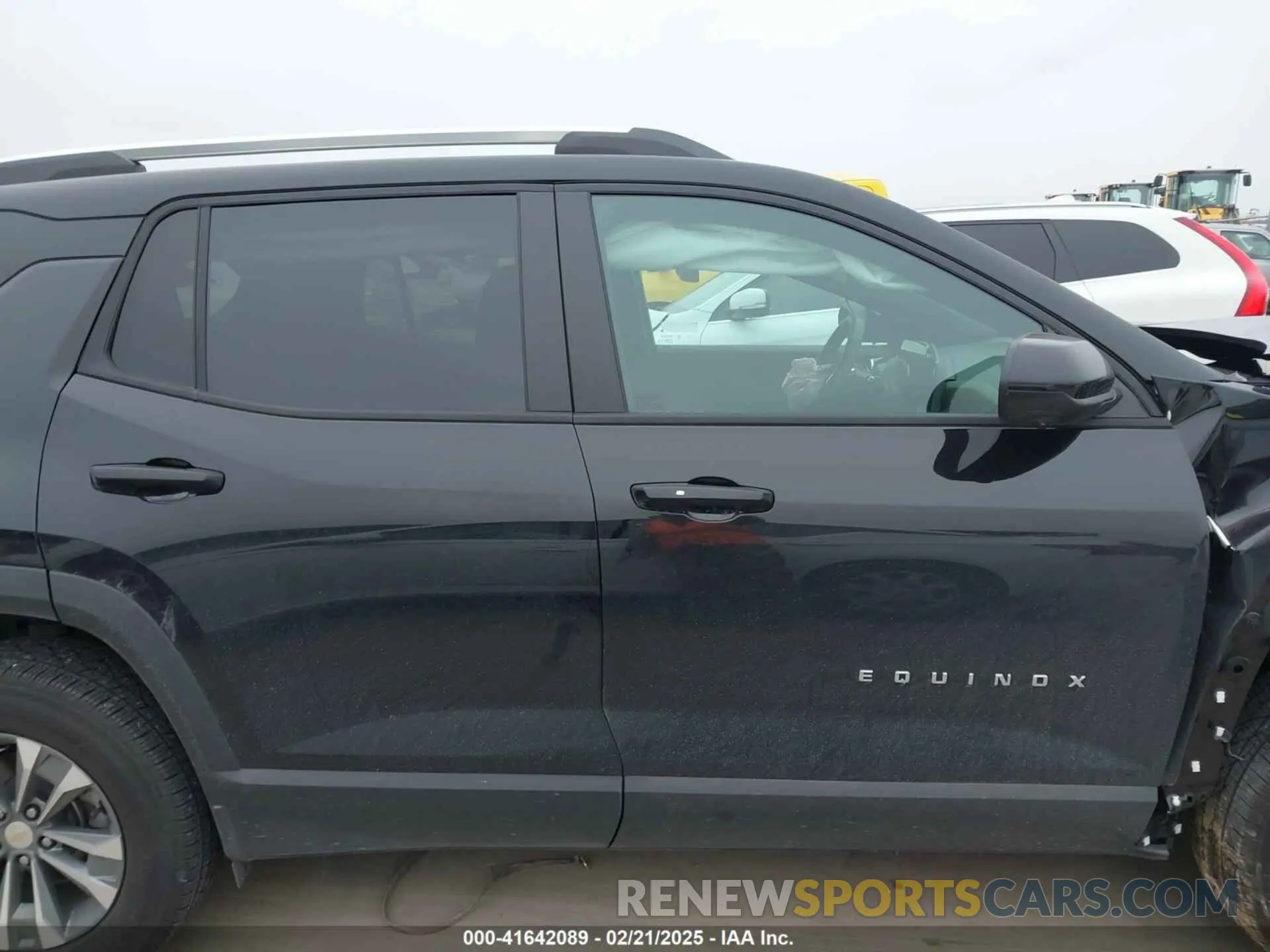 14 Photograph of a damaged car 3GNAXHEG7SL123425 CHEVROLET EQUINOX 2025