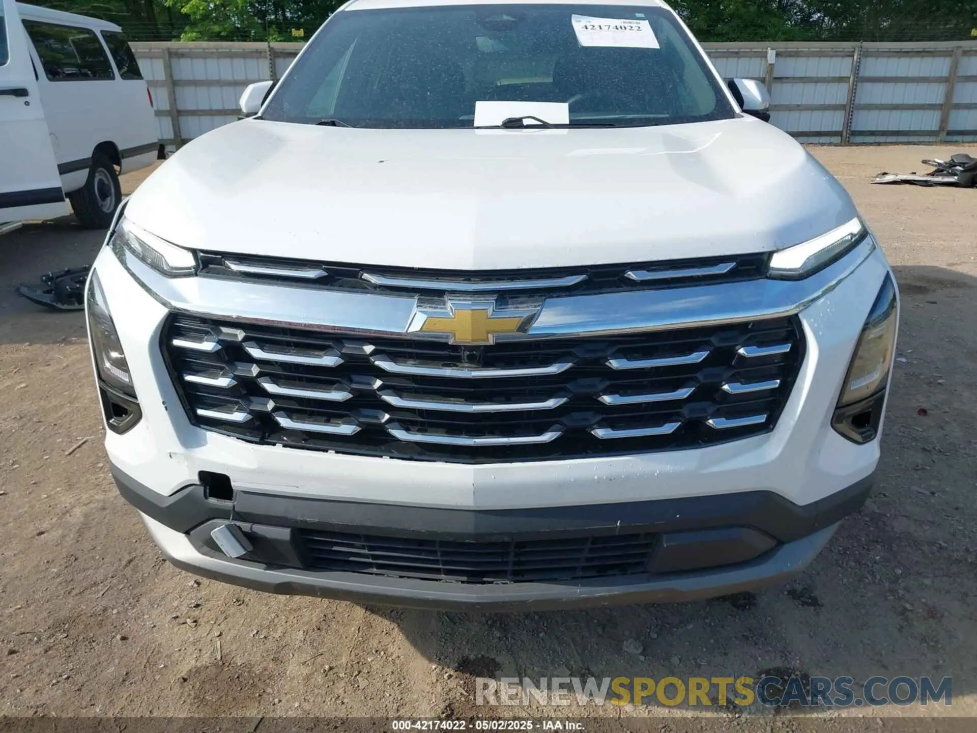 13 Photograph of a damaged car 3GNAXHEG7SL138247 CHEVROLET EQUINOX 2025