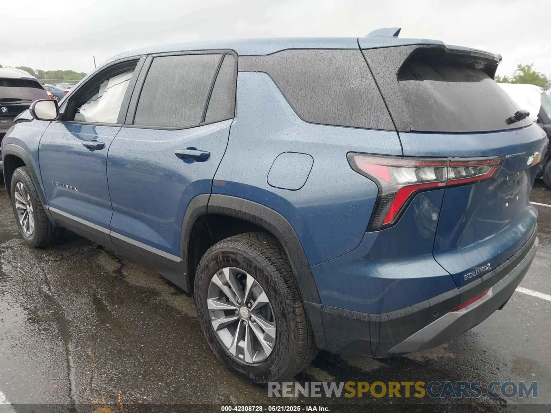 3 Photograph of a damaged car 3GNAXHEG7SL207177 CHEVROLET EQUINOX 2025
