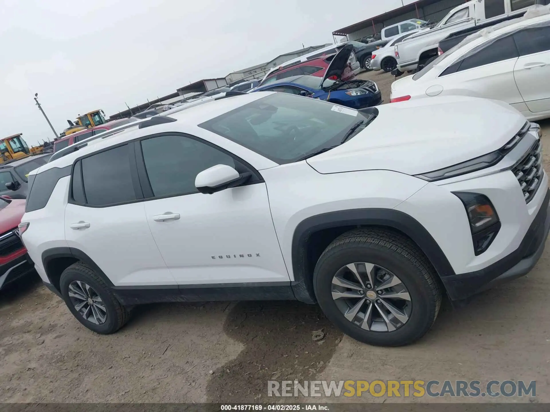 13 Photograph of a damaged car 3GNAXHEG7SL215828 CHEVROLET EQUINOX 2025