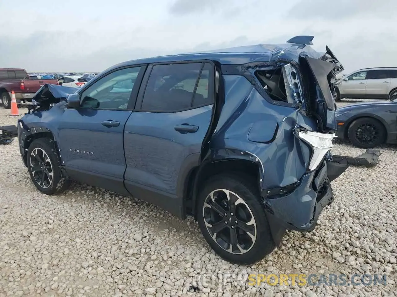 2 Photograph of a damaged car 3GNAXHEG7SL303035 CHEVROLET EQUINOX 2025