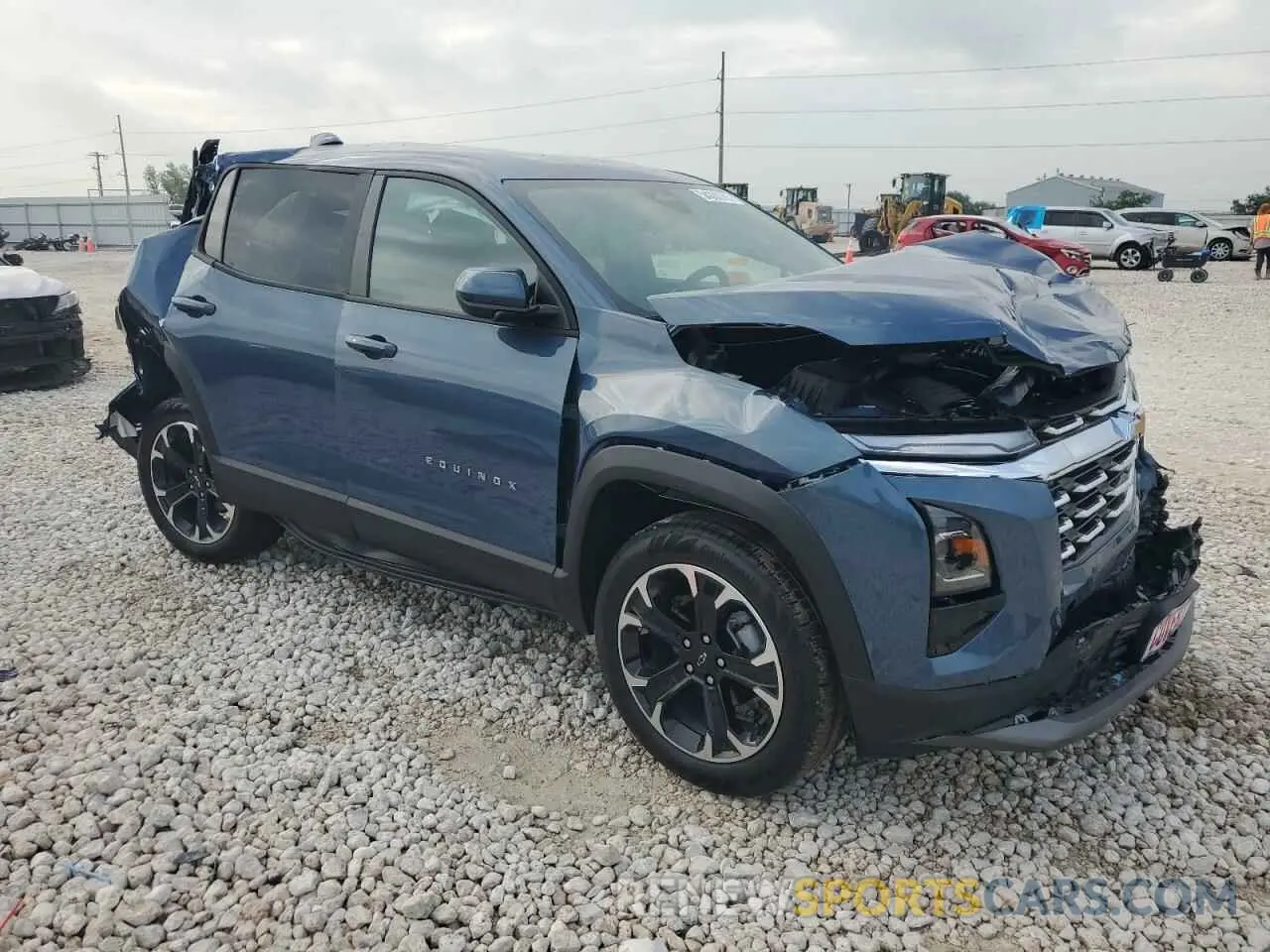 4 Photograph of a damaged car 3GNAXHEG7SL303035 CHEVROLET EQUINOX 2025
