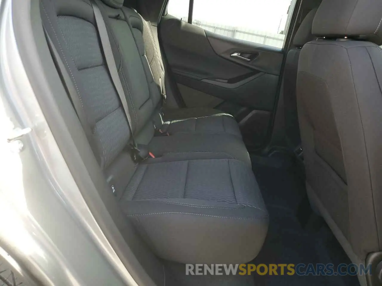 11 Photograph of a damaged car 3GNAXHEG8SL182855 CHEVROLET EQUINOX 2025