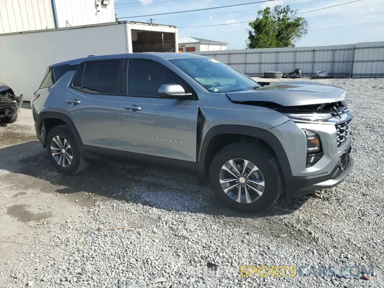4 Photograph of a damaged car 3GNAXHEG8SL182855 CHEVROLET EQUINOX 2025