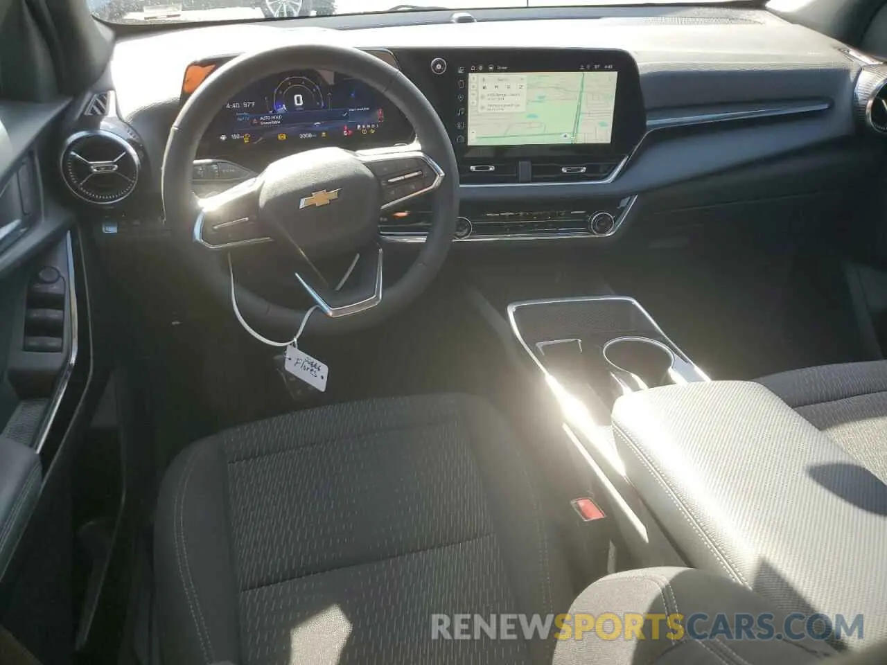 8 Photograph of a damaged car 3GNAXHEG8SL182855 CHEVROLET EQUINOX 2025