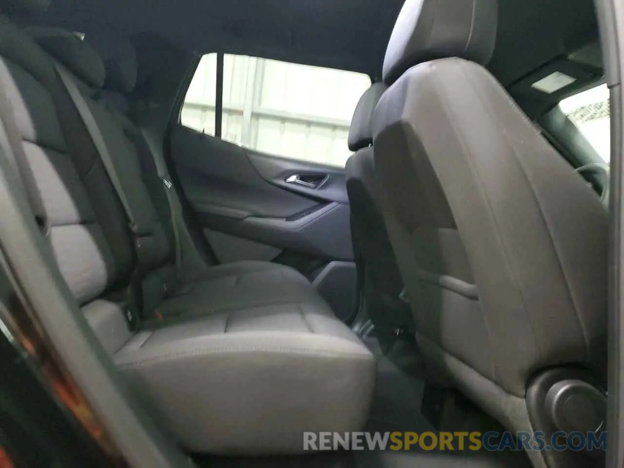 11 Photograph of a damaged car 3GNAXHEG8SL206362 CHEVROLET EQUINOX 2025