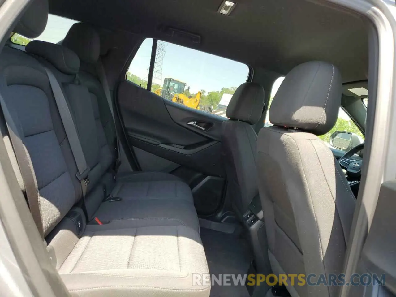 11 Photograph of a damaged car 3GNAXHEG8SL227602 CHEVROLET EQUINOX 2025