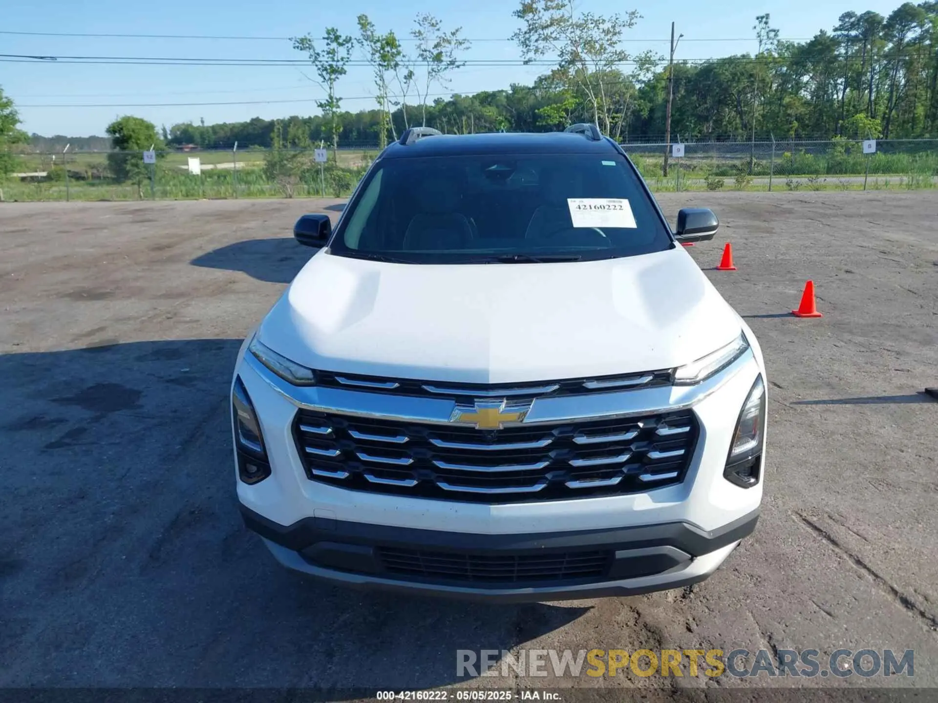 12 Photograph of a damaged car 3GNAXHEG9SL108876 CHEVROLET EQUINOX 2025