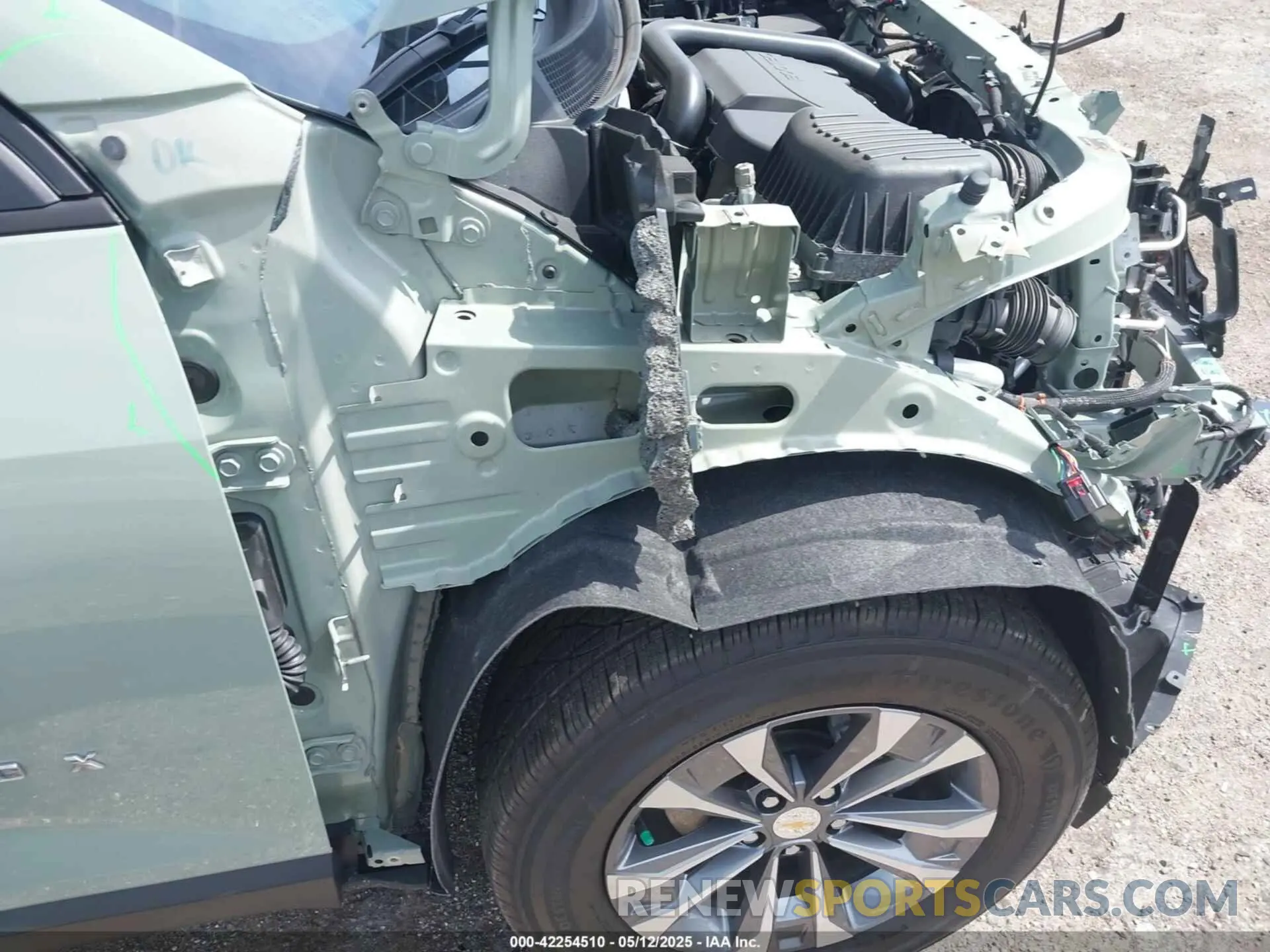 6 Photograph of a damaged car 3GNAXHEG9SL122003 CHEVROLET EQUINOX 2025