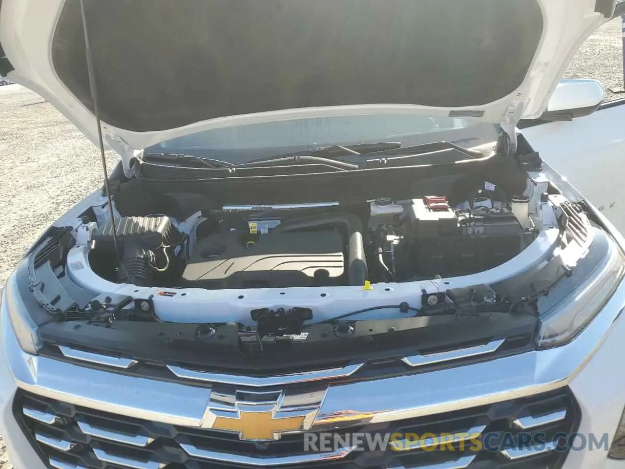 13 Photograph of a damaged car 3GNAXHEG9SL246286 CHEVROLET EQUINOX 2025