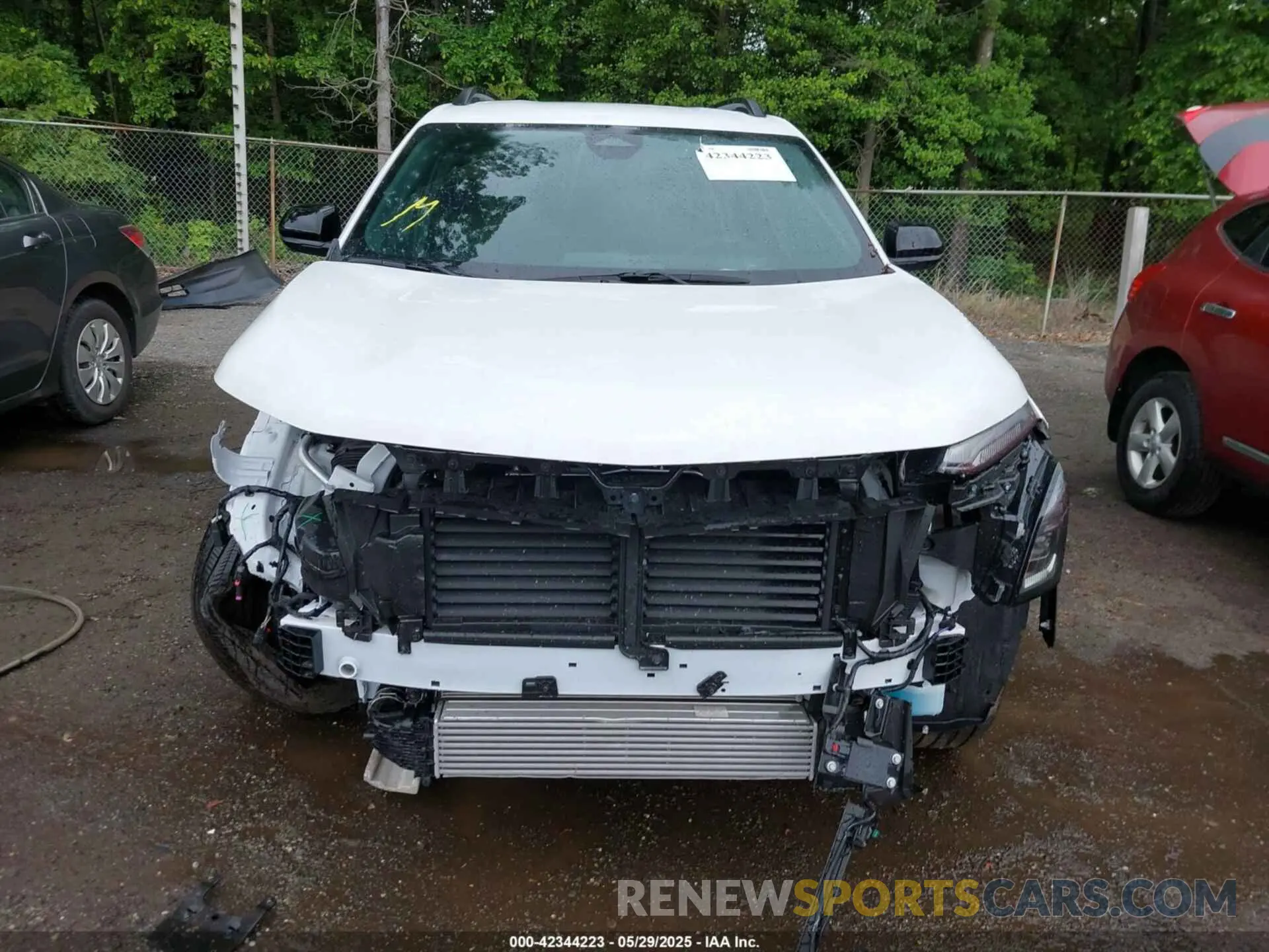 12 Photograph of a damaged car 3GNAXHEGXSL159643 CHEVROLET EQUINOX 2025