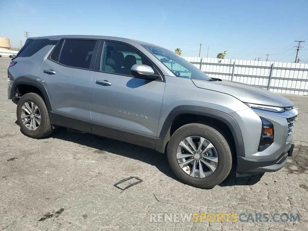 4 Photograph of a damaged car 3GNAXHEGXSL171307 CHEVROLET EQUINOX 2025