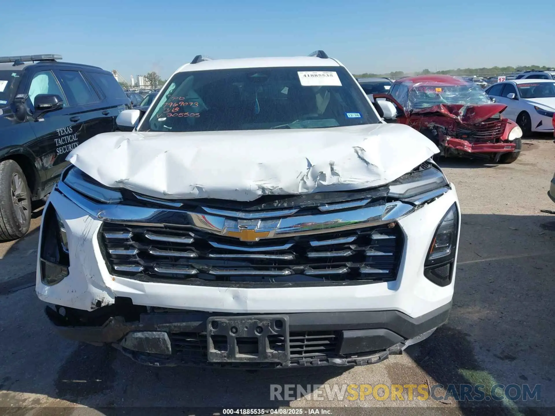 12 Photograph of a damaged car 3GNAXHEGXSL205505 CHEVROLET EQUINOX 2025