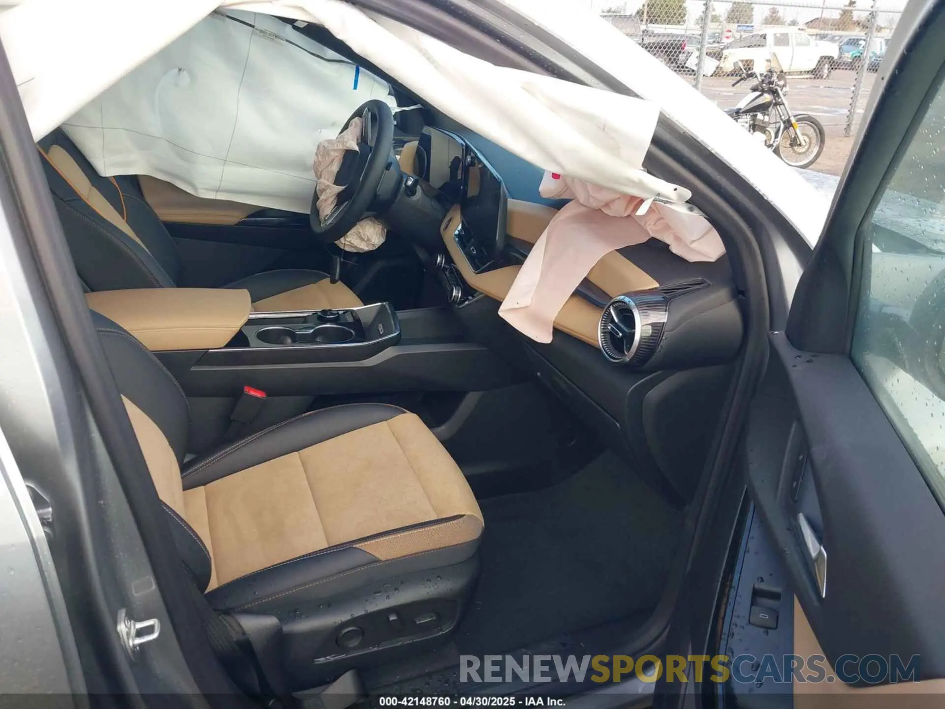 5 Photograph of a damaged car 3GNAXKEG0SL241331 CHEVROLET EQUINOX 2025
