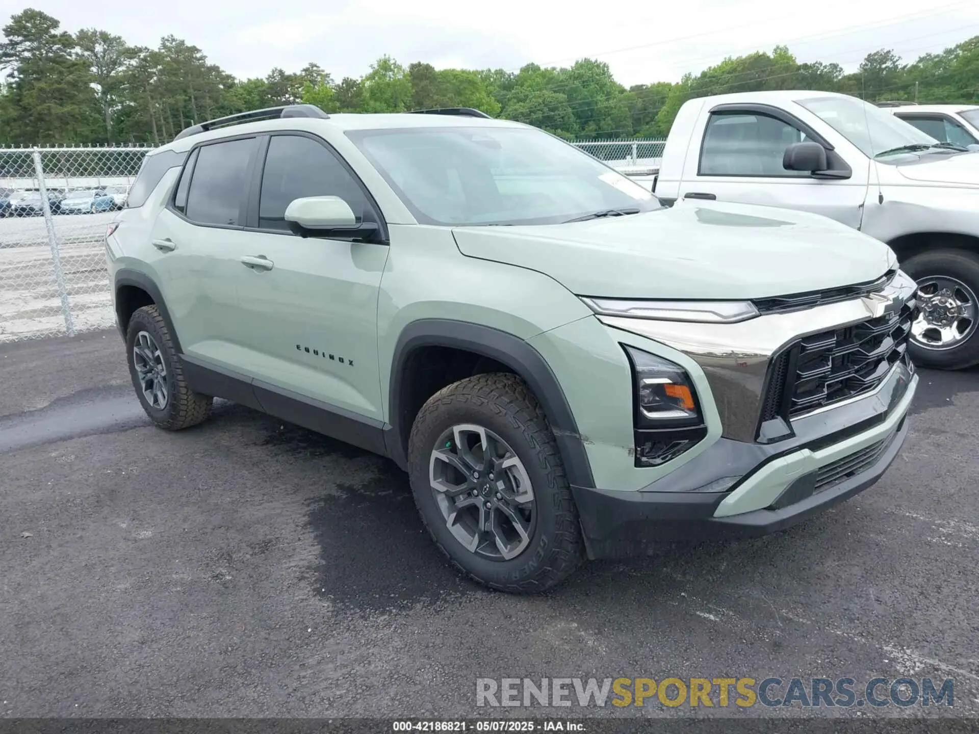 1 Photograph of a damaged car 3GNAXKEG1SL221525 CHEVROLET EQUINOX 2025