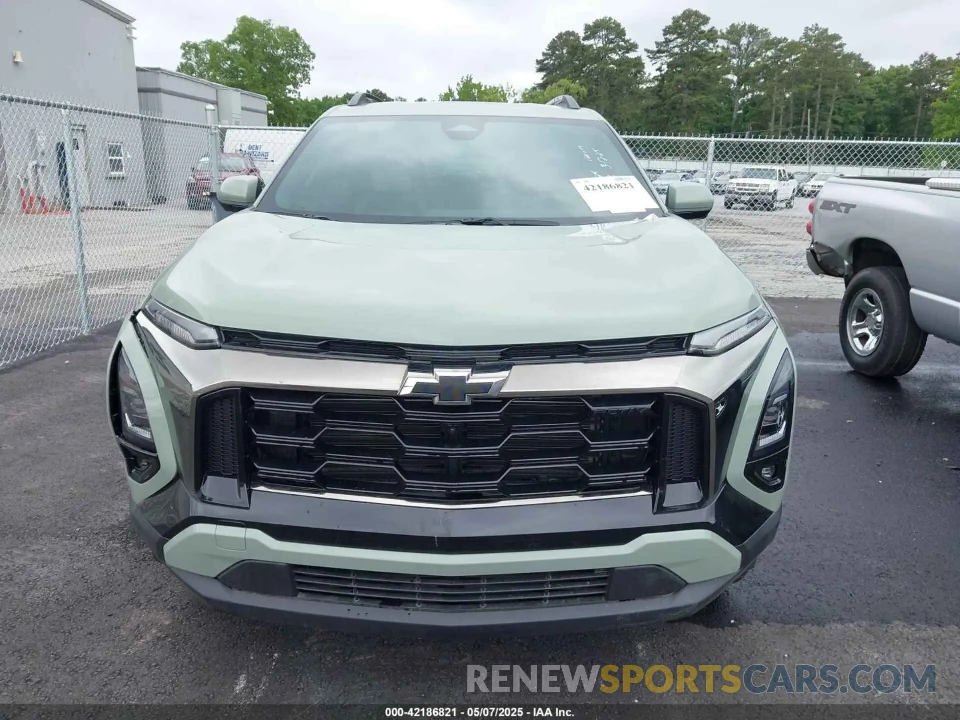 11 Photograph of a damaged car 3GNAXKEG1SL221525 CHEVROLET EQUINOX 2025