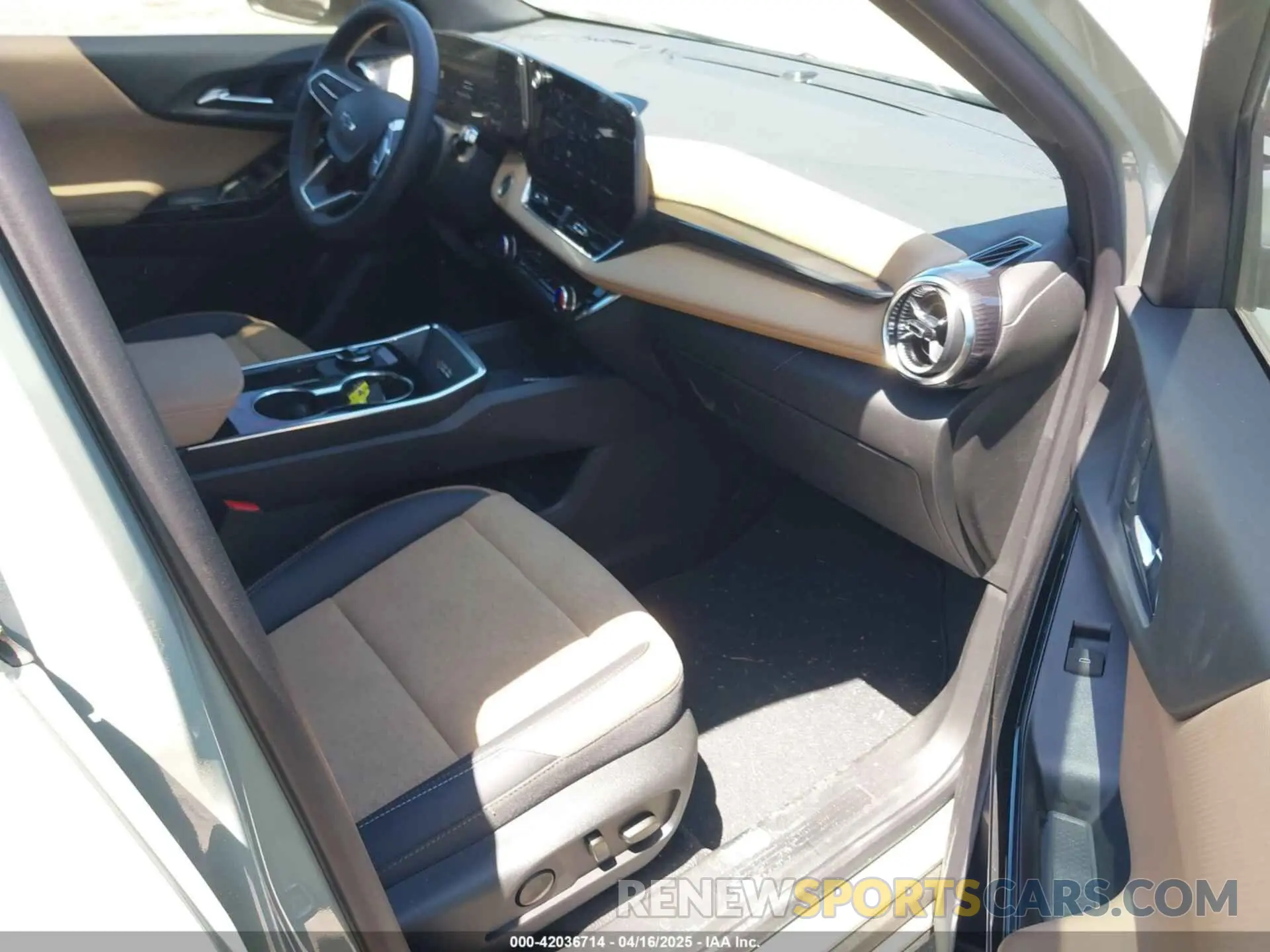 5 Photograph of a damaged car 3GNAXKEG7SL173965 CHEVROLET EQUINOX 2025