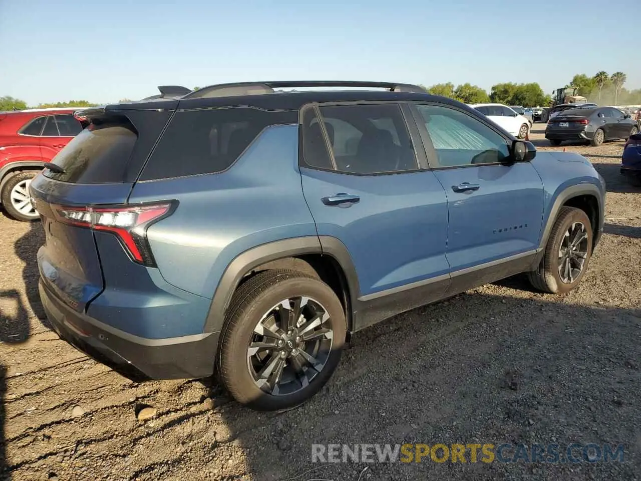 3 Photograph of a damaged car 3GNAXLEG0SL187955 CHEVROLET EQUINOX 2025