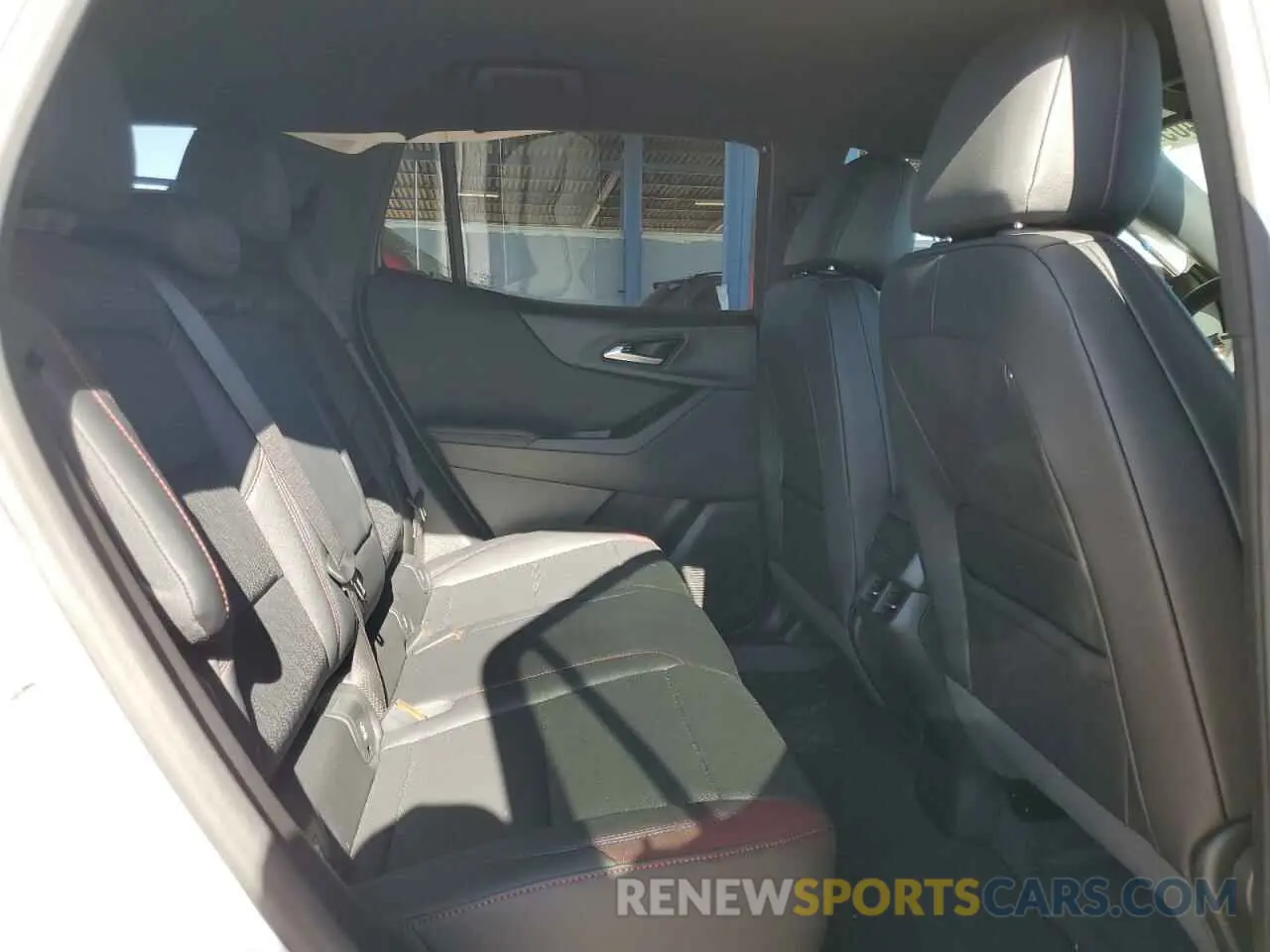10 Photograph of a damaged car 3GNAXLEG0SL211798 CHEVROLET EQUINOX 2025