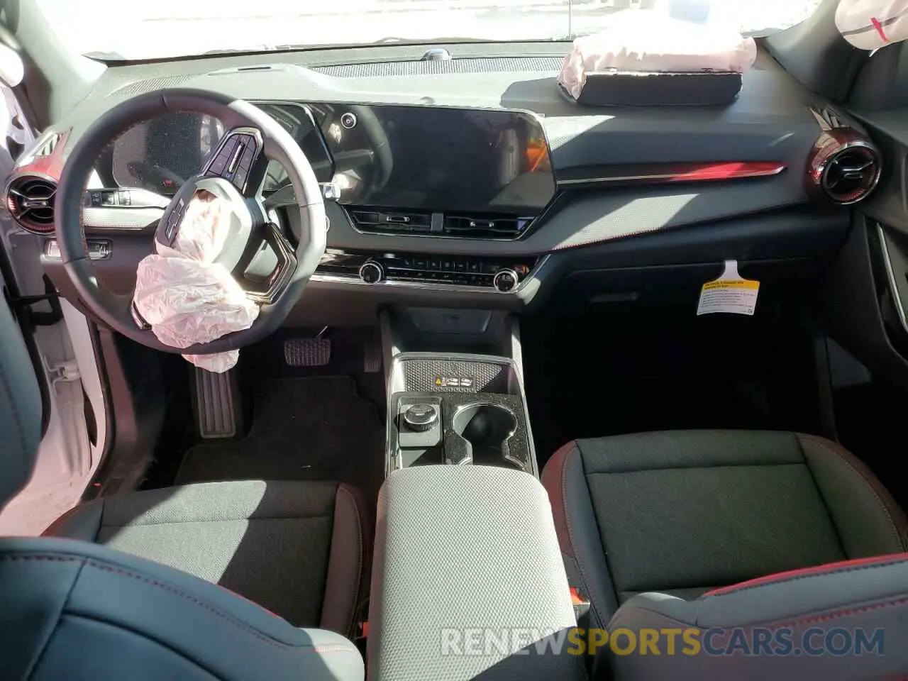 8 Photograph of a damaged car 3GNAXLEG0SL211798 CHEVROLET EQUINOX 2025