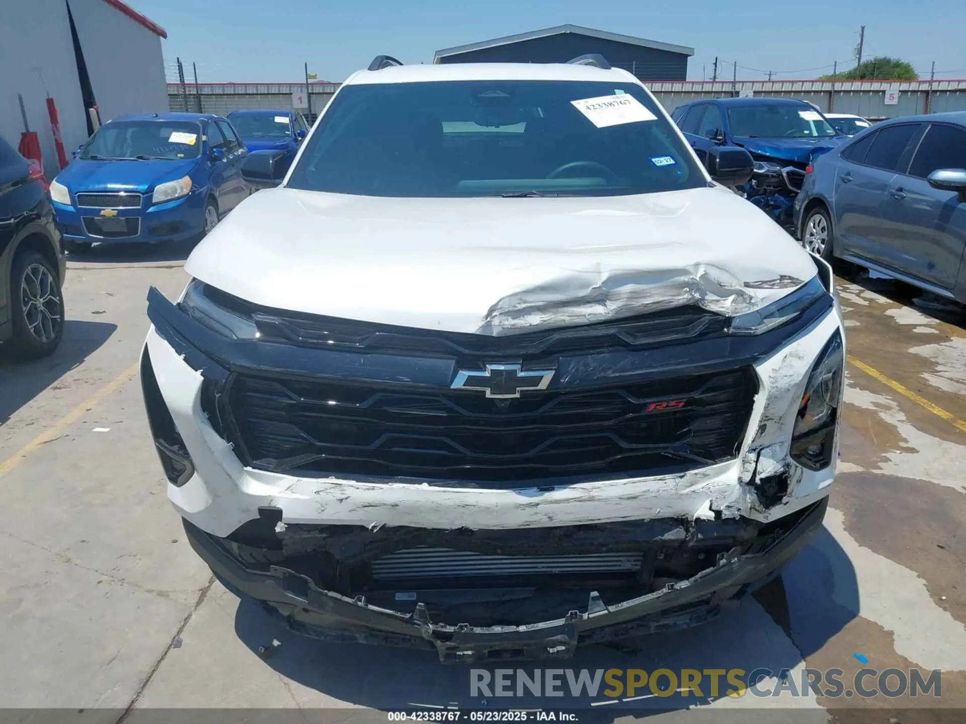 6 Photograph of a damaged car 3GNAXLEG4SL142744 CHEVROLET EQUINOX 2025