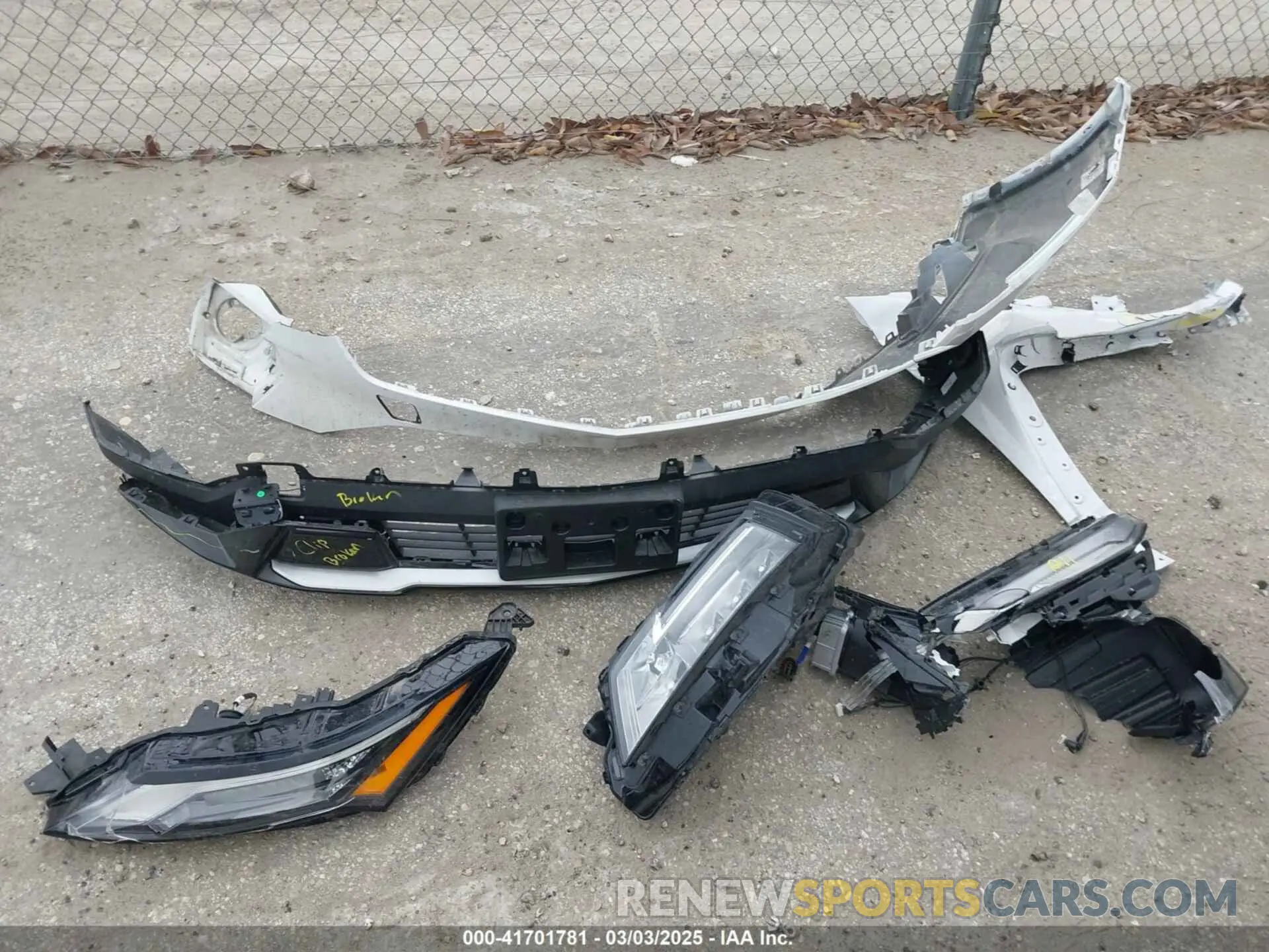 12 Photograph of a damaged car 3GNAXLEG5SL215460 CHEVROLET EQUINOX 2025