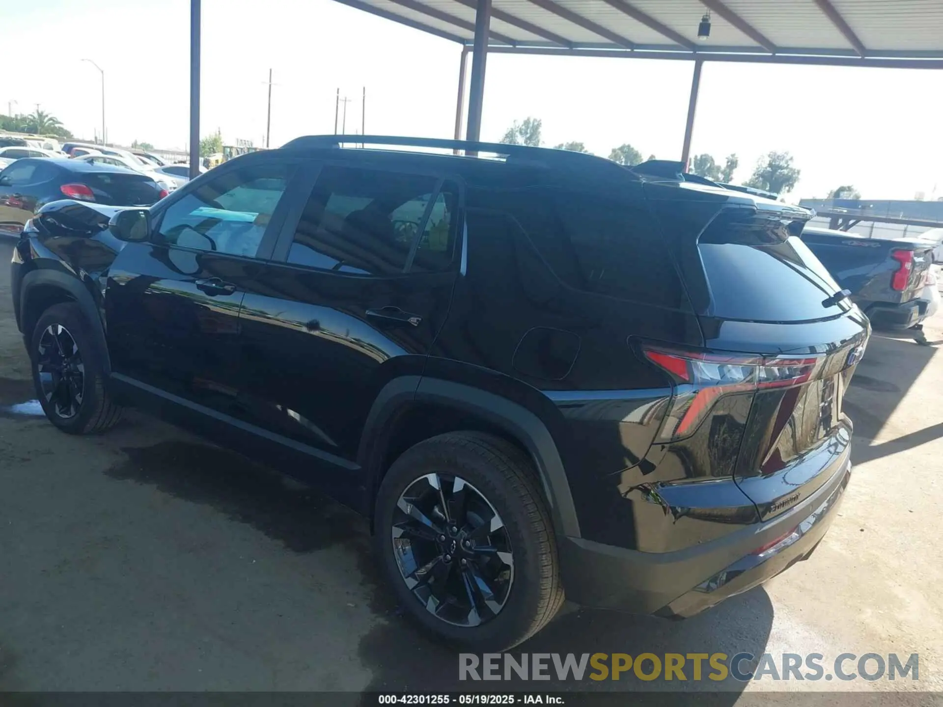 3 Photograph of a damaged car 3GNAXLEG6SL307967 CHEVROLET EQUINOX 2025