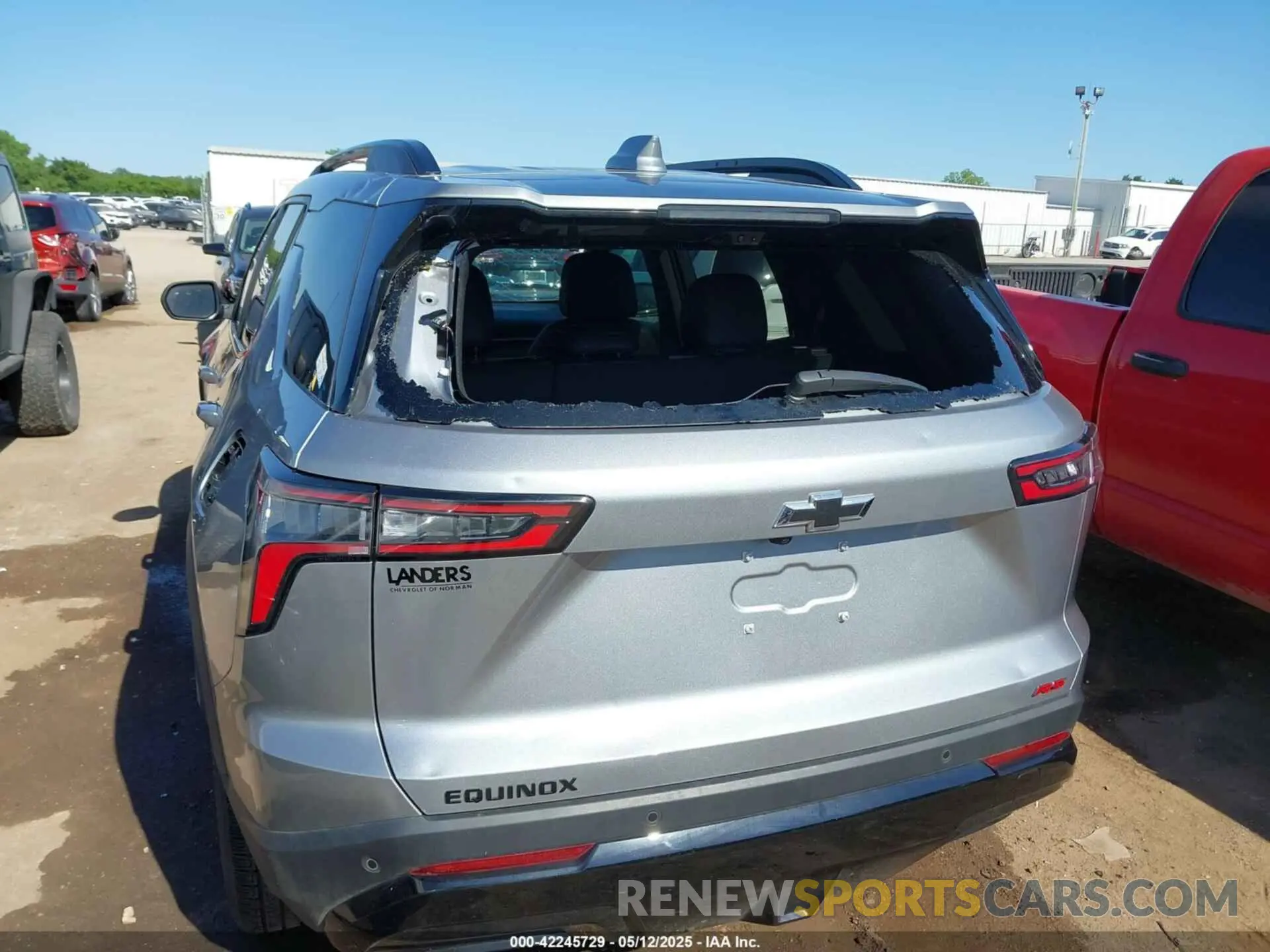6 Photograph of a damaged car 3GNAXLEG7SL104814 CHEVROLET EQUINOX 2025