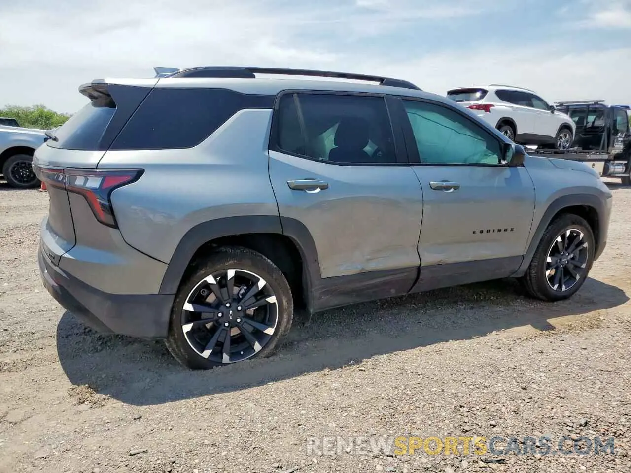 3 Photograph of a damaged car 3GNAXLEG7SL124514 CHEVROLET EQUINOX 2025