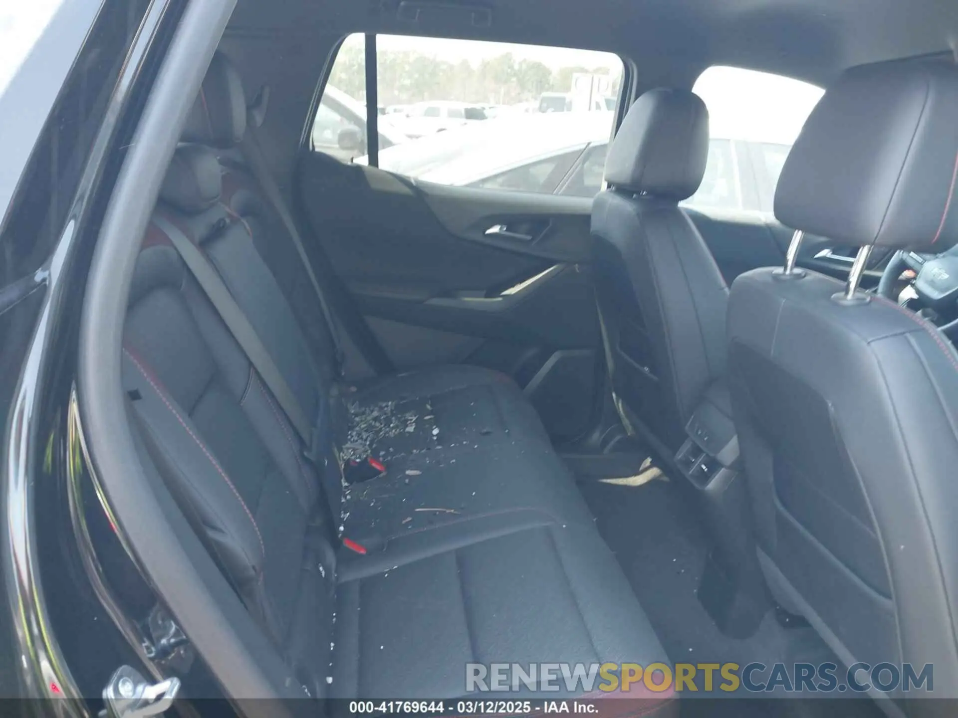 8 Photograph of a damaged car 3GNAXLEG7SL136601 CHEVROLET EQUINOX 2025