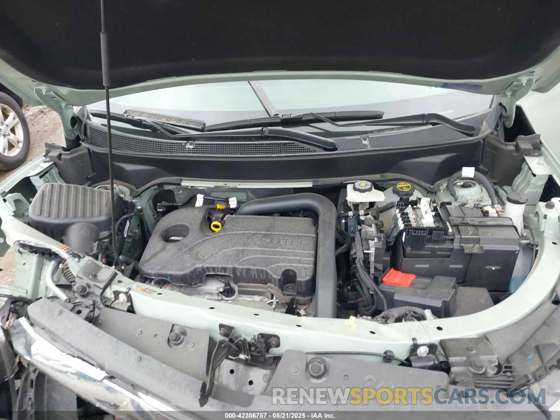 10 Photograph of a damaged car 3GNAXPEG0SL114558 CHEVROLET EQUINOX 2025